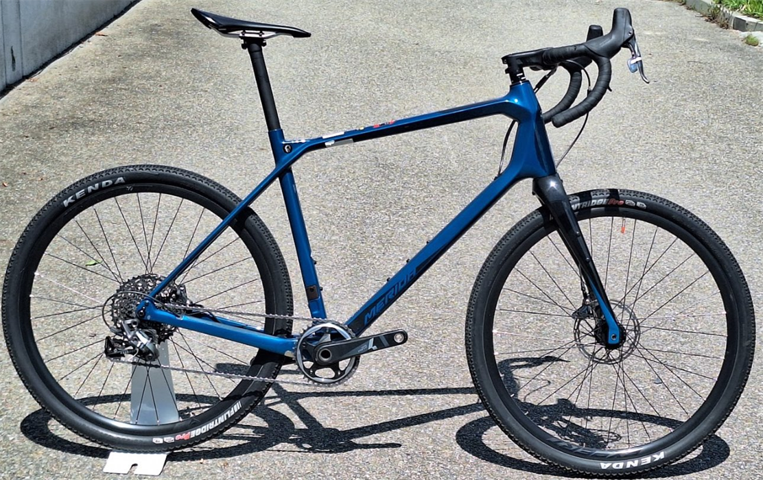 MERIDA SILEX+ 6000 Glossy Ocean Blue(Black) L - BAZAR