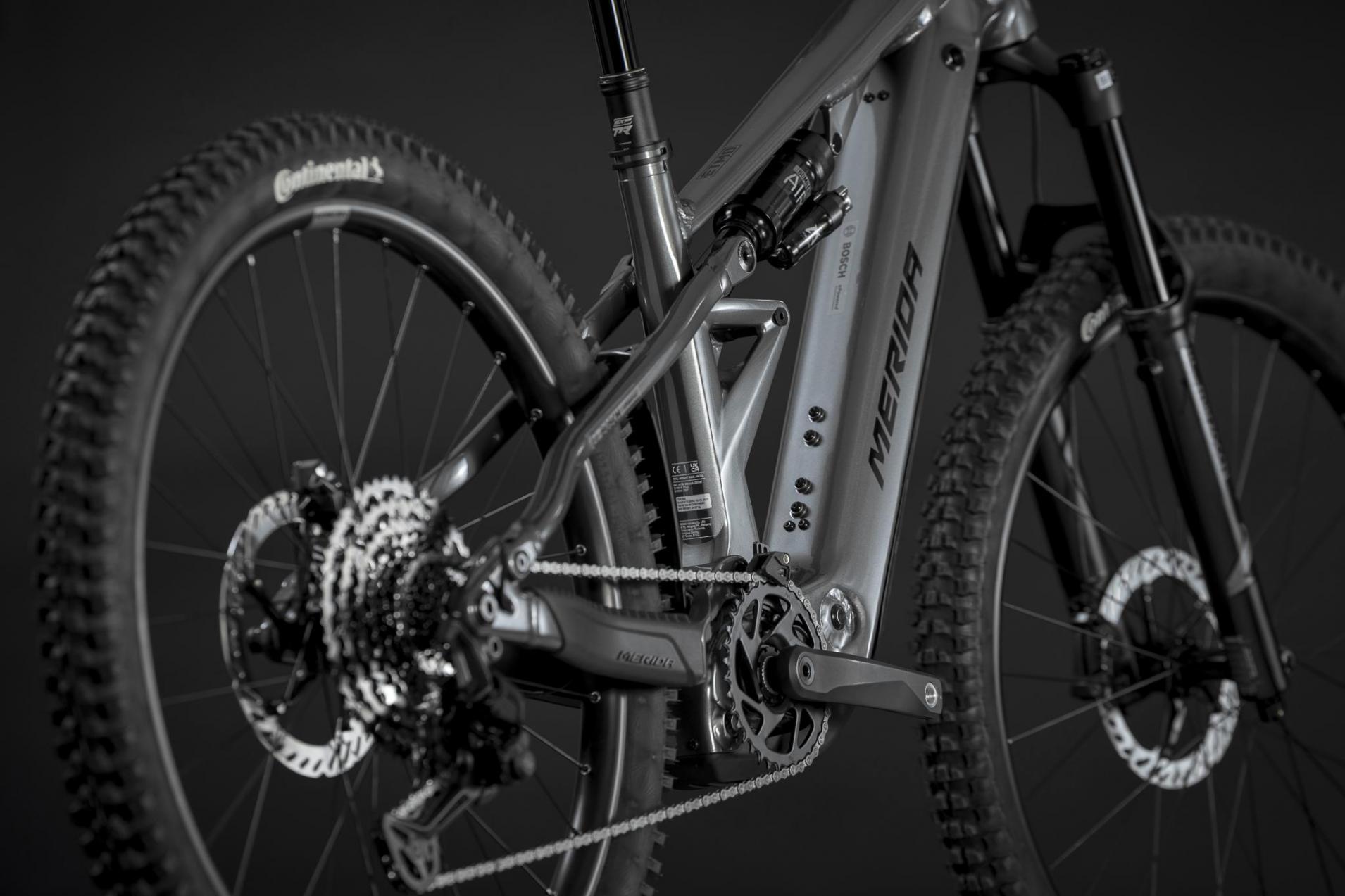 Boční pohled rámu