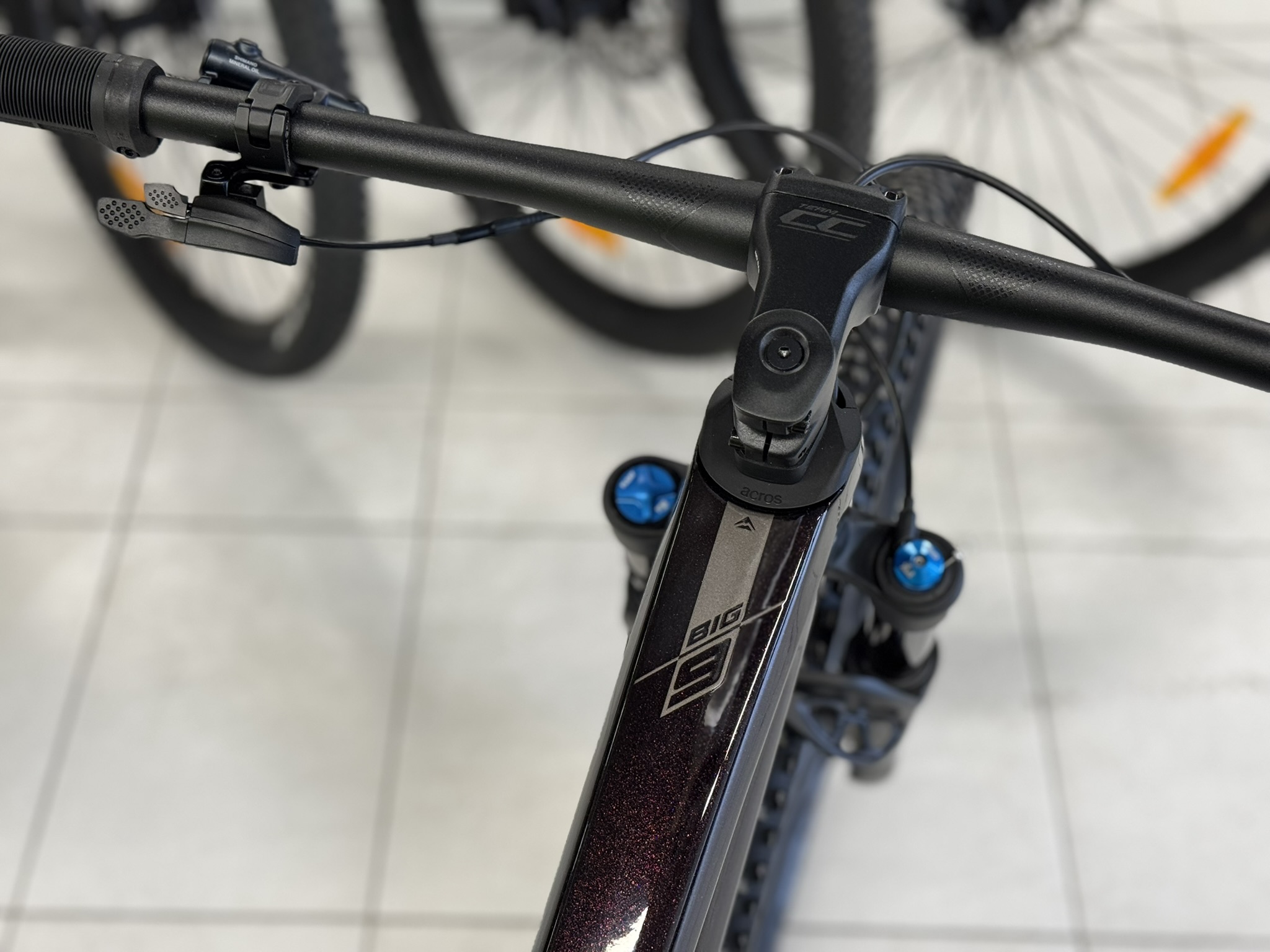 Boční pohled rámu