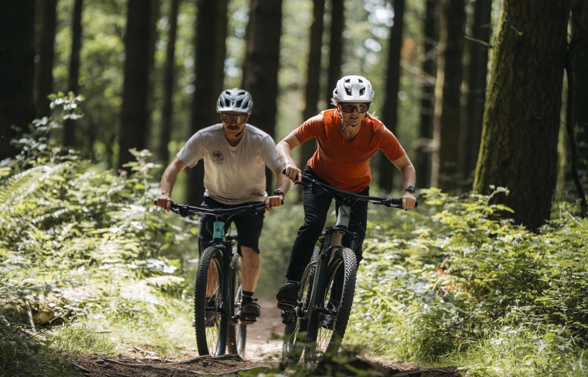 Detail hlavové trubky