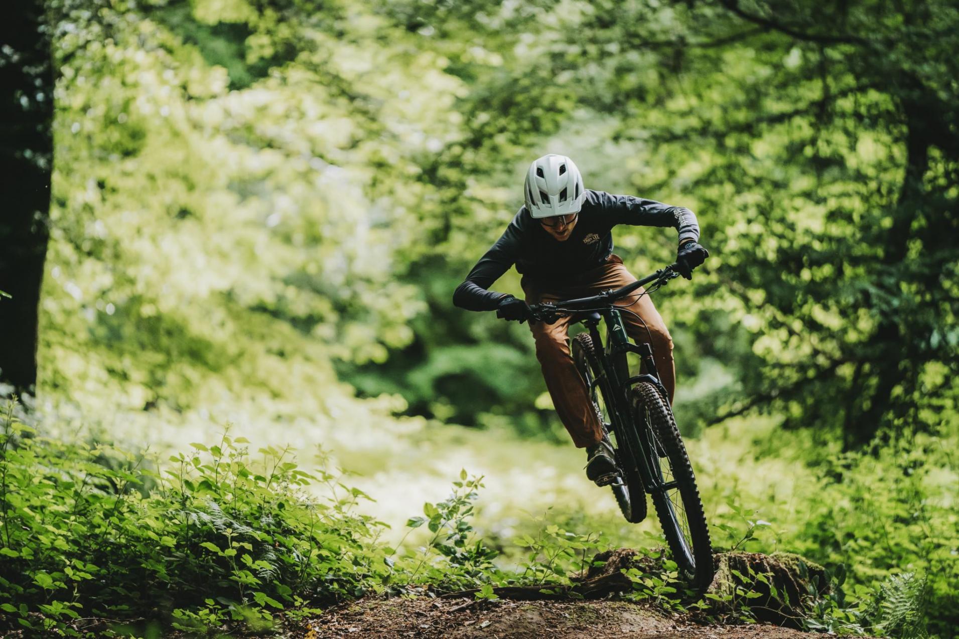 Detail hlavové trubky