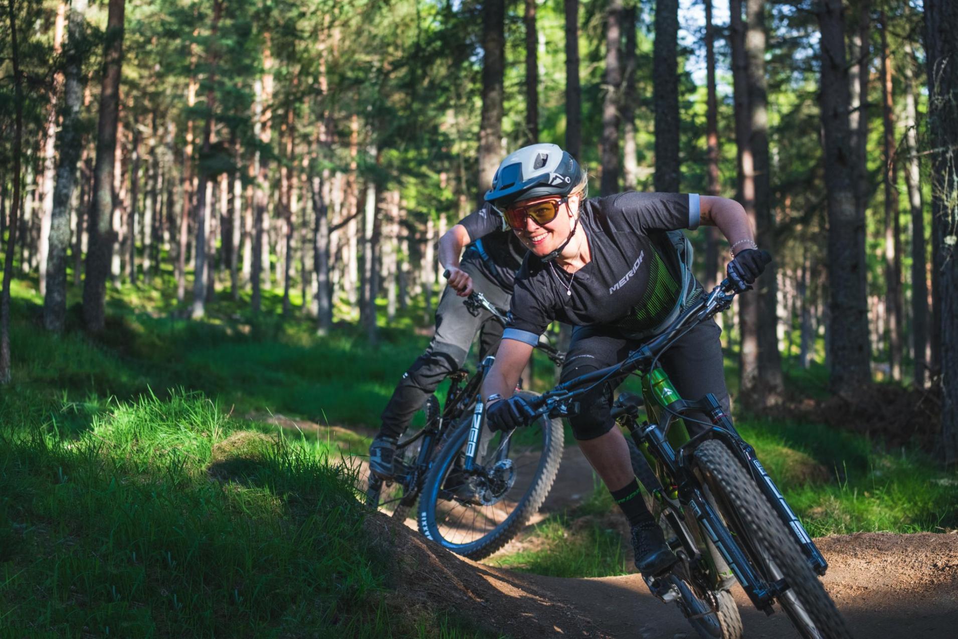 Detail hlavové trubky