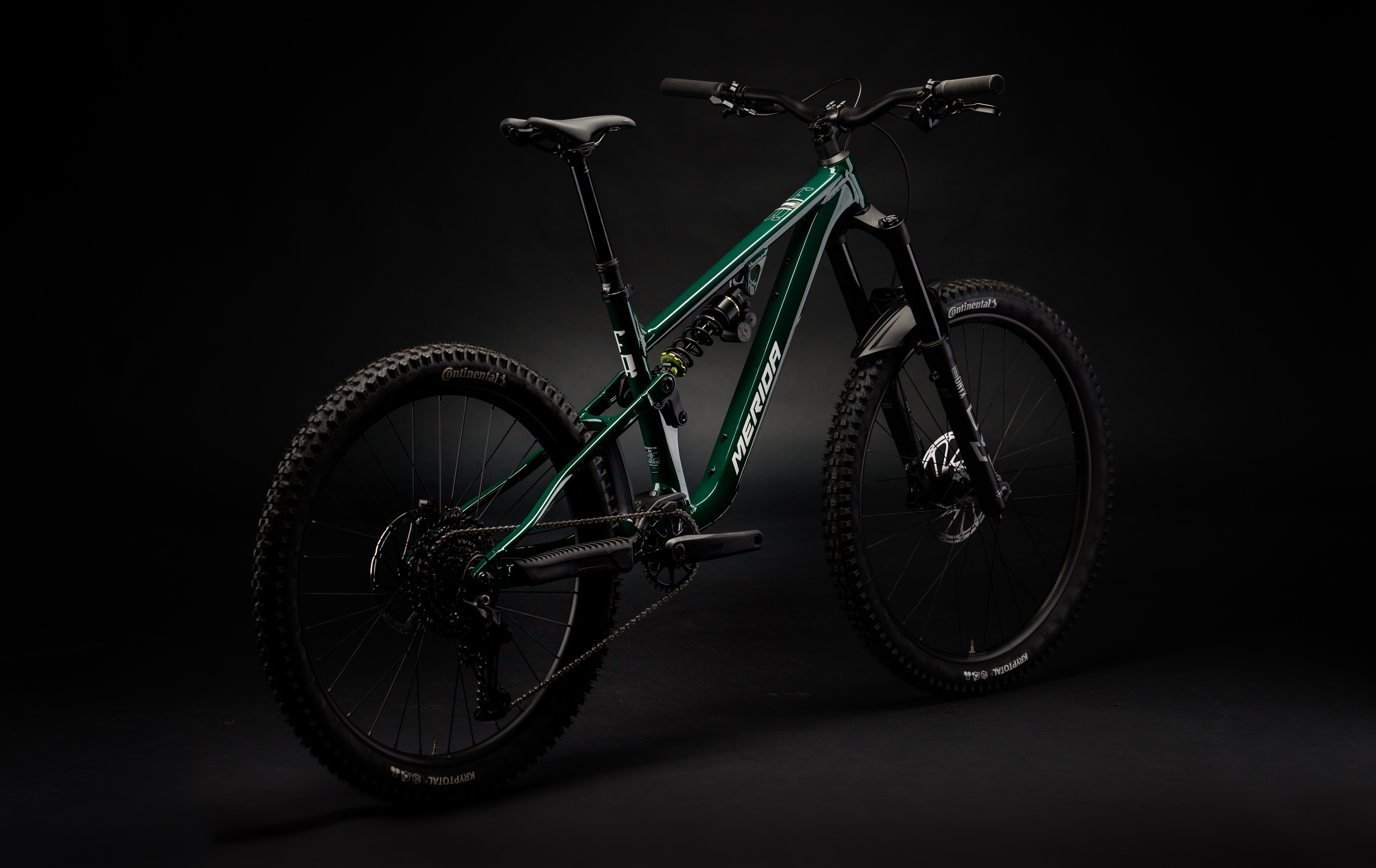 Detail hlavové trubky