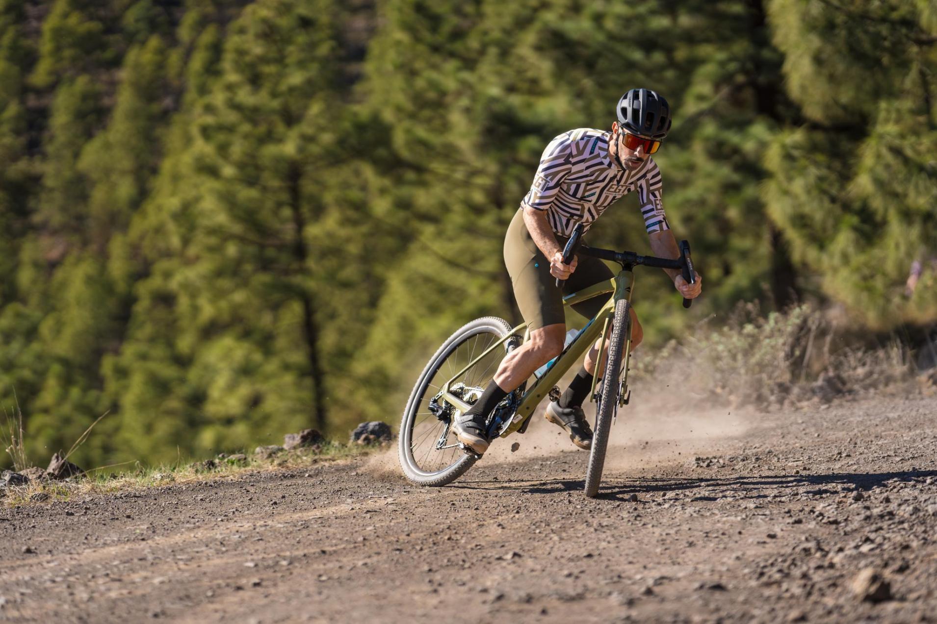 Boční pohled rámu