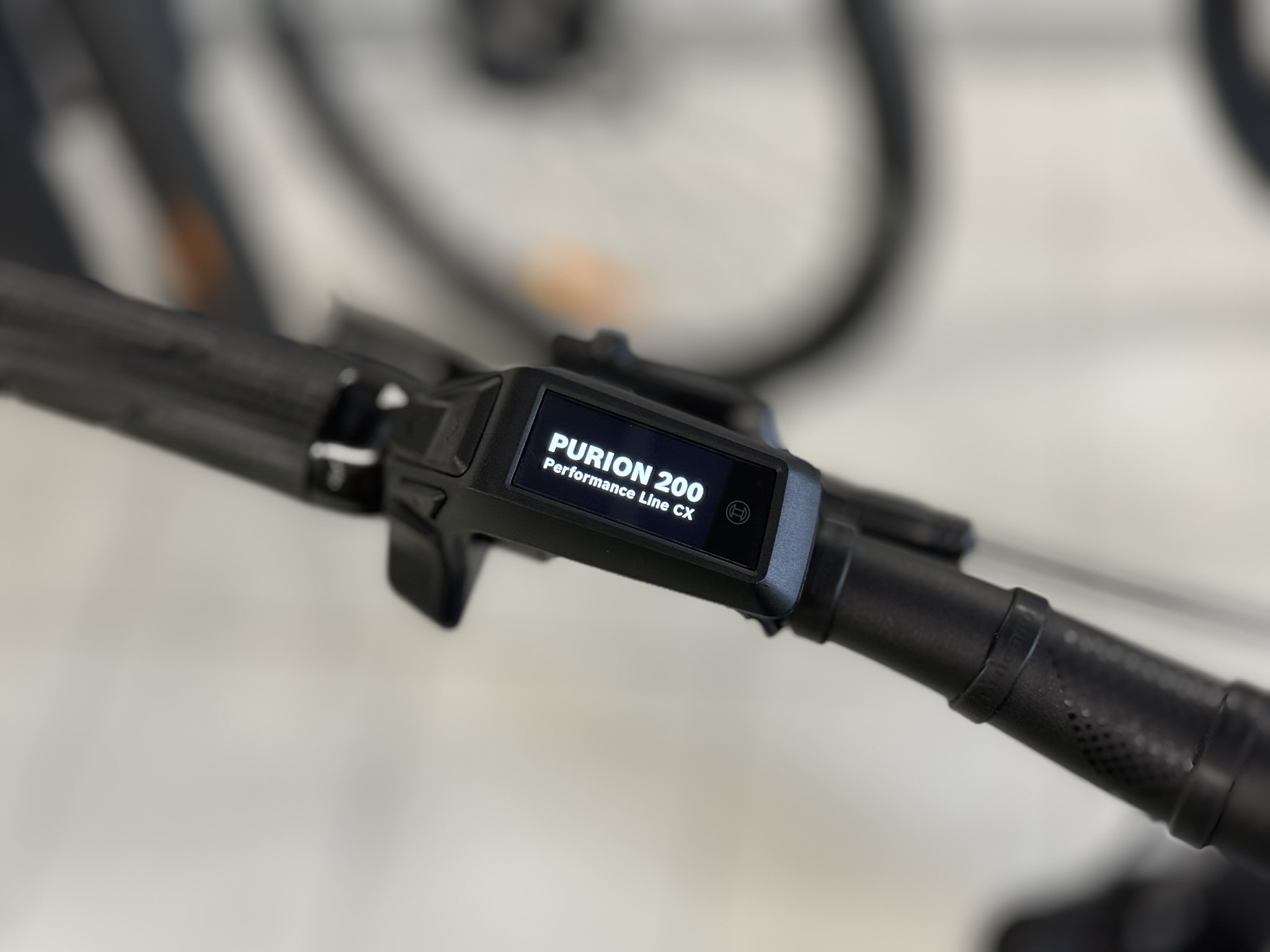 Detail hlavové trubky