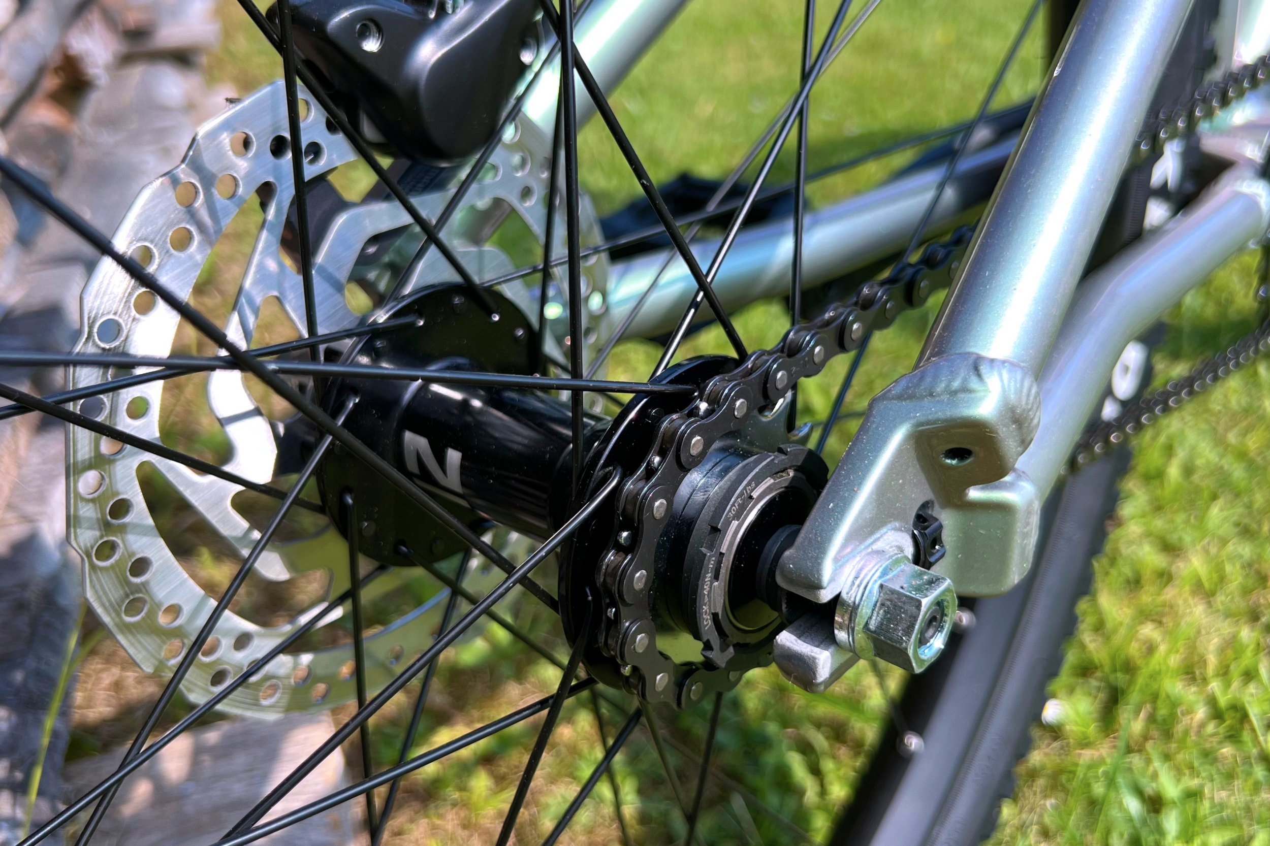 Boční pohled rámu