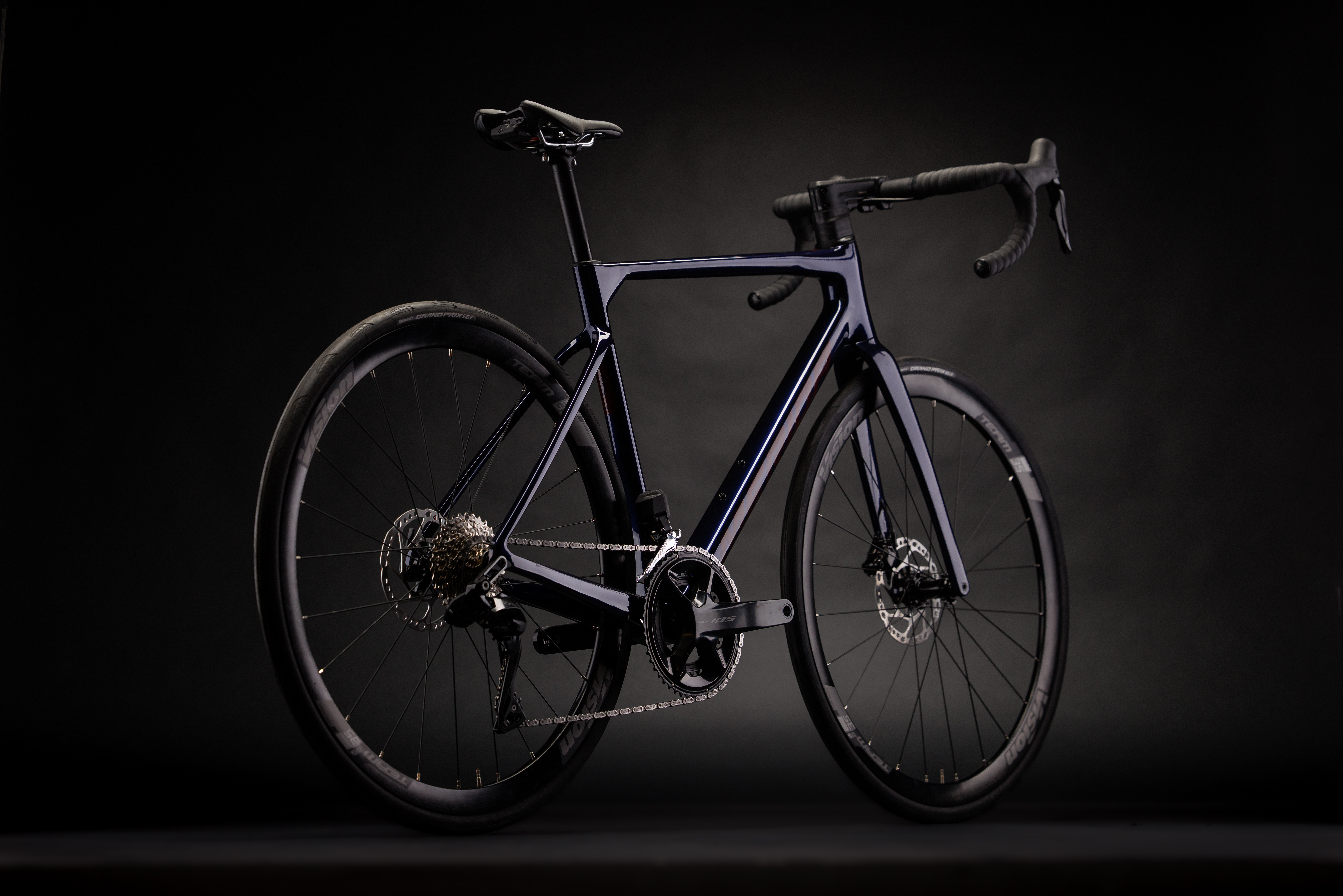 Detail hlavové trubky